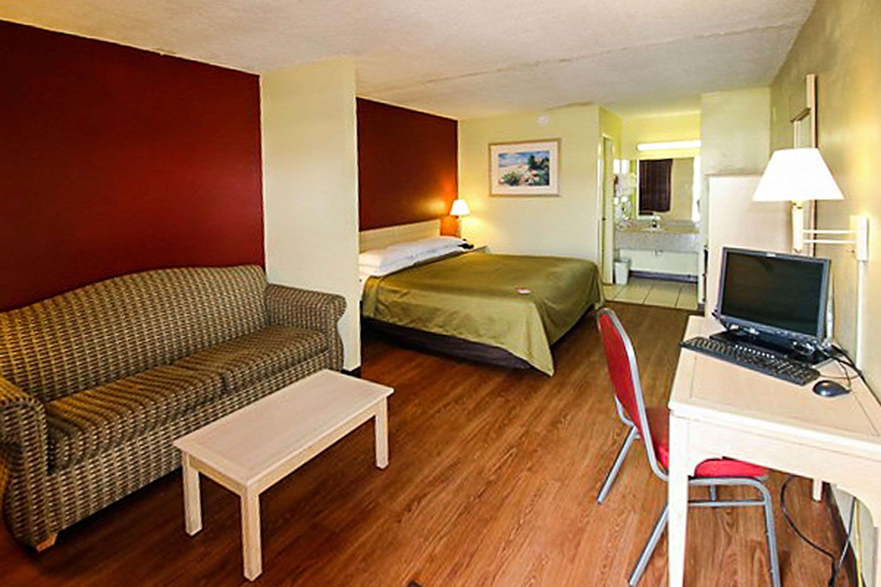 Econo Lodge Inn & Suites Maingate Central Kissimmee Exteriör bild